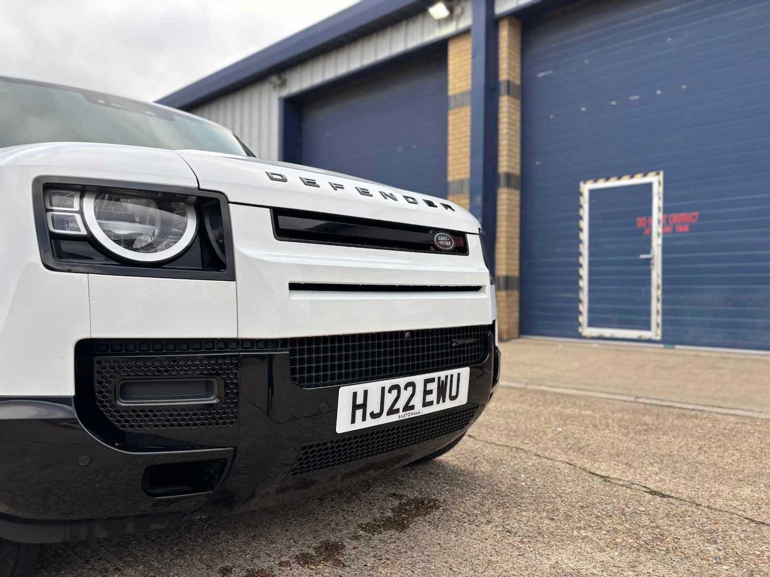 Used Land Rover Defender 2022 for sale - 77270181: Photo 14