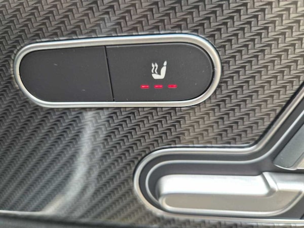 Used Mercedes-Benz GLB 2025 for sale - 75293759: Photo 18