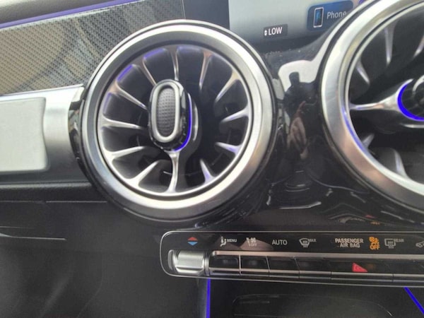 Used Mercedes-Benz GLB 2025 for sale - 75293759: Photo 30