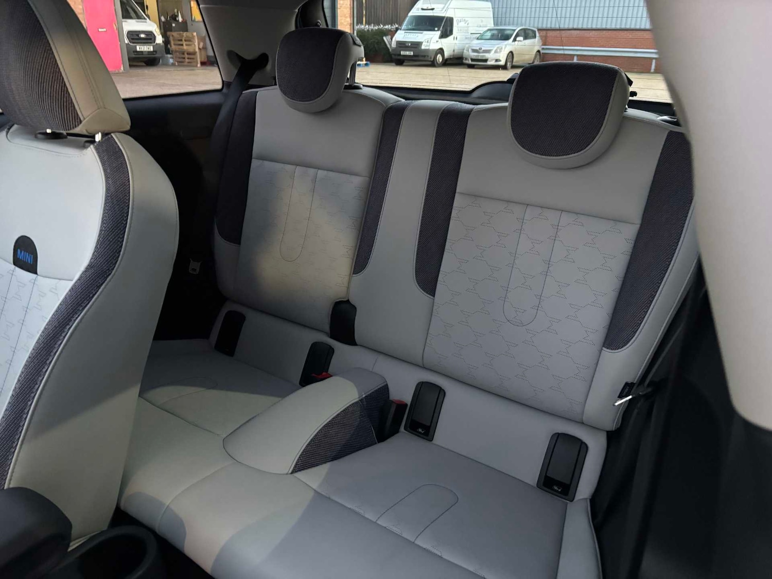 Used MINI Cooper 2025 for sale - 76902468: Photo 33