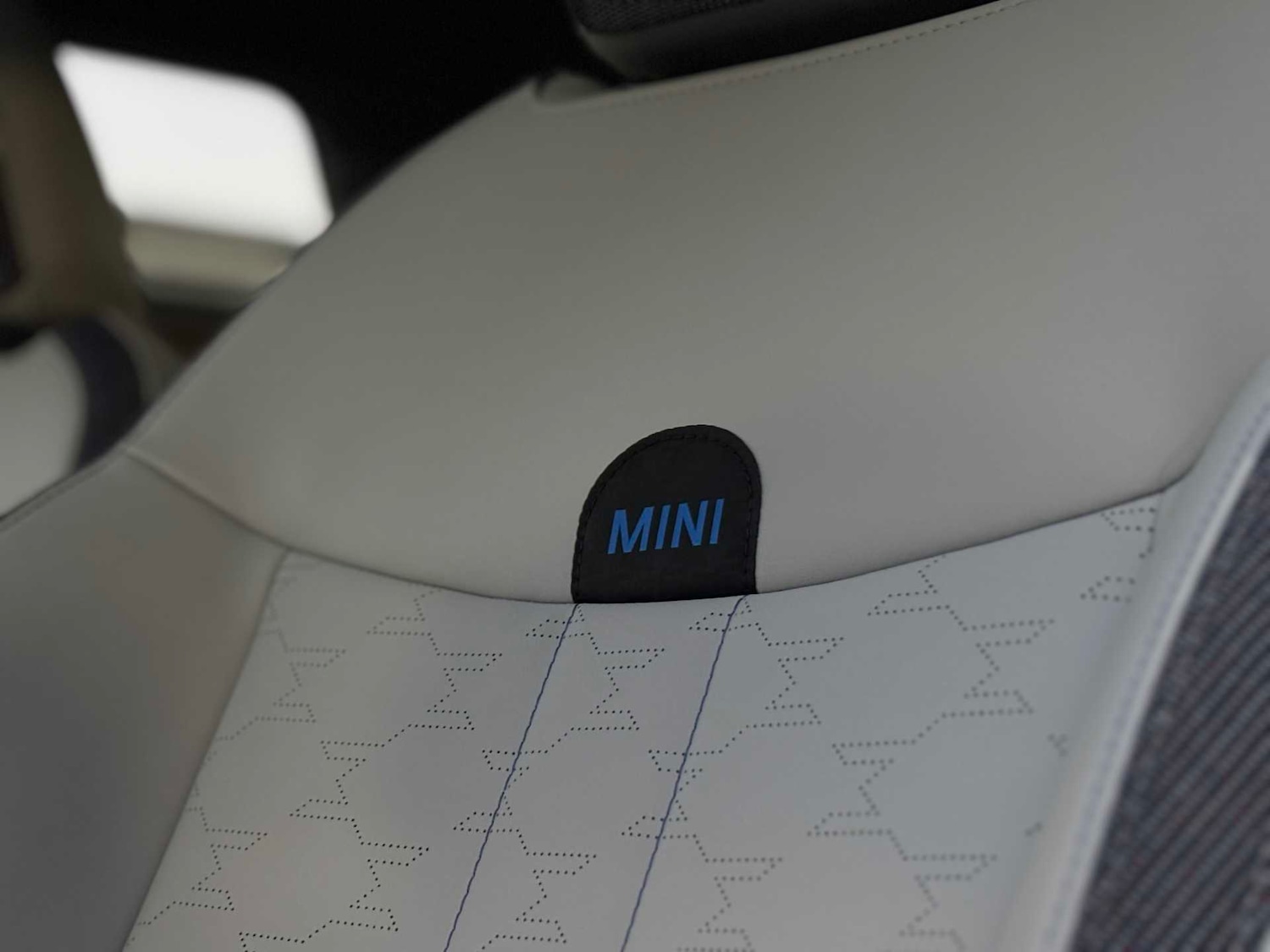 Used MINI Cooper 2025 for sale - 76902468: Photo 34