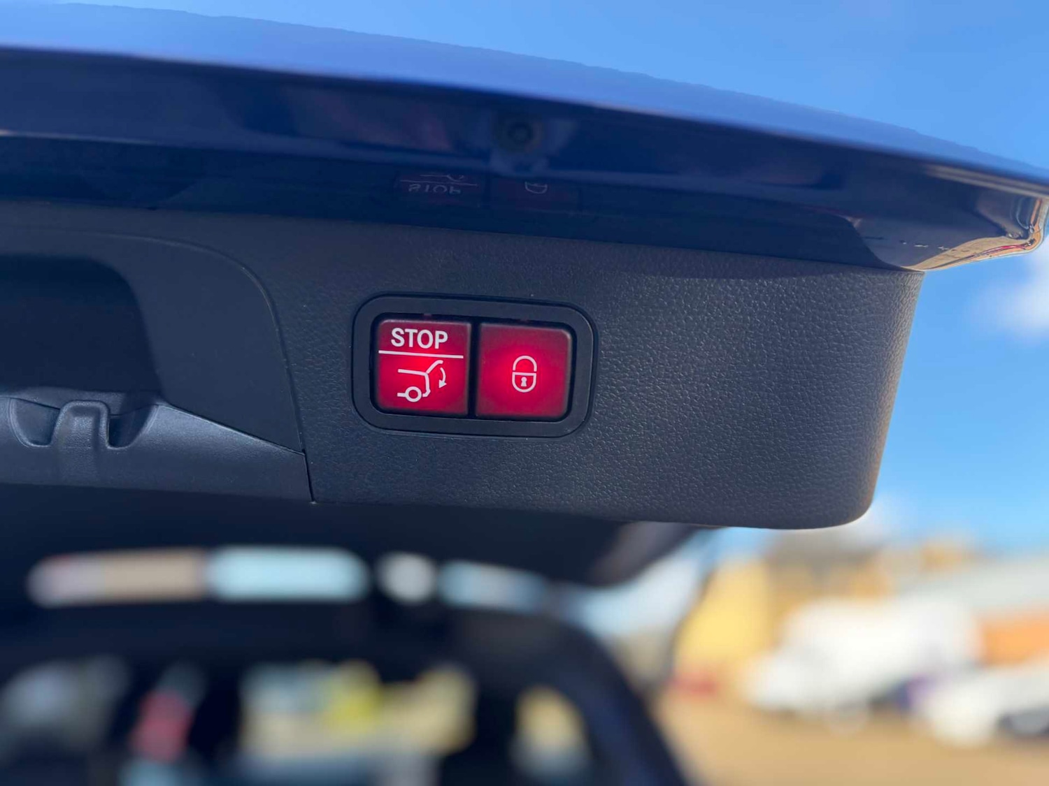 Used Mercedes-Benz GLC 2018 for sale - 78024255: Photo 28