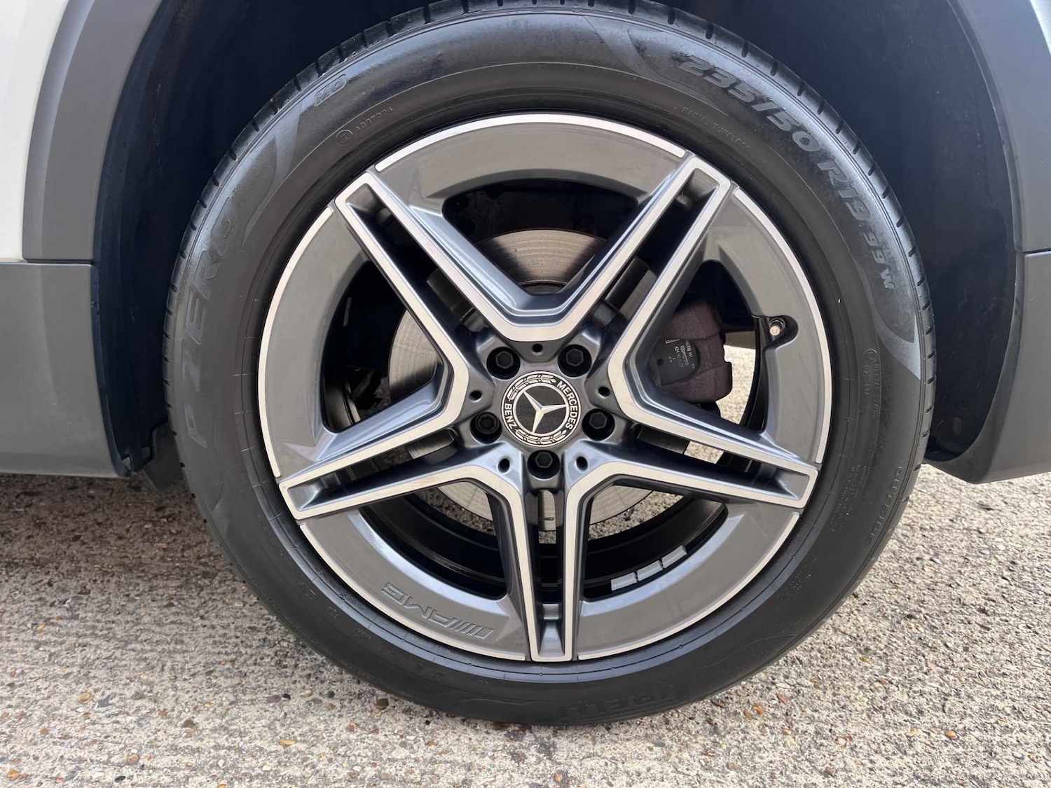 Used Mercedes-Benz GLB 2022 for sale - 76411357: Photo 11