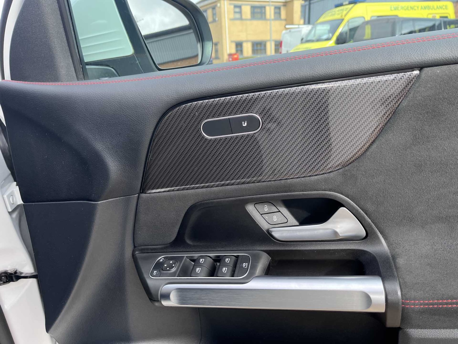 Used Mercedes-Benz GLB 2022 for sale - 76411357: Photo 19