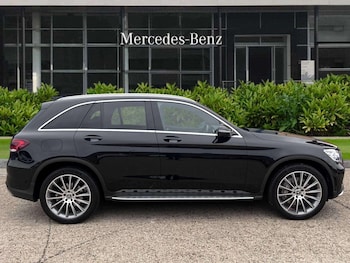 Used Mercedes-Benz GLC 2022 for sale - 76286303: Photo 2