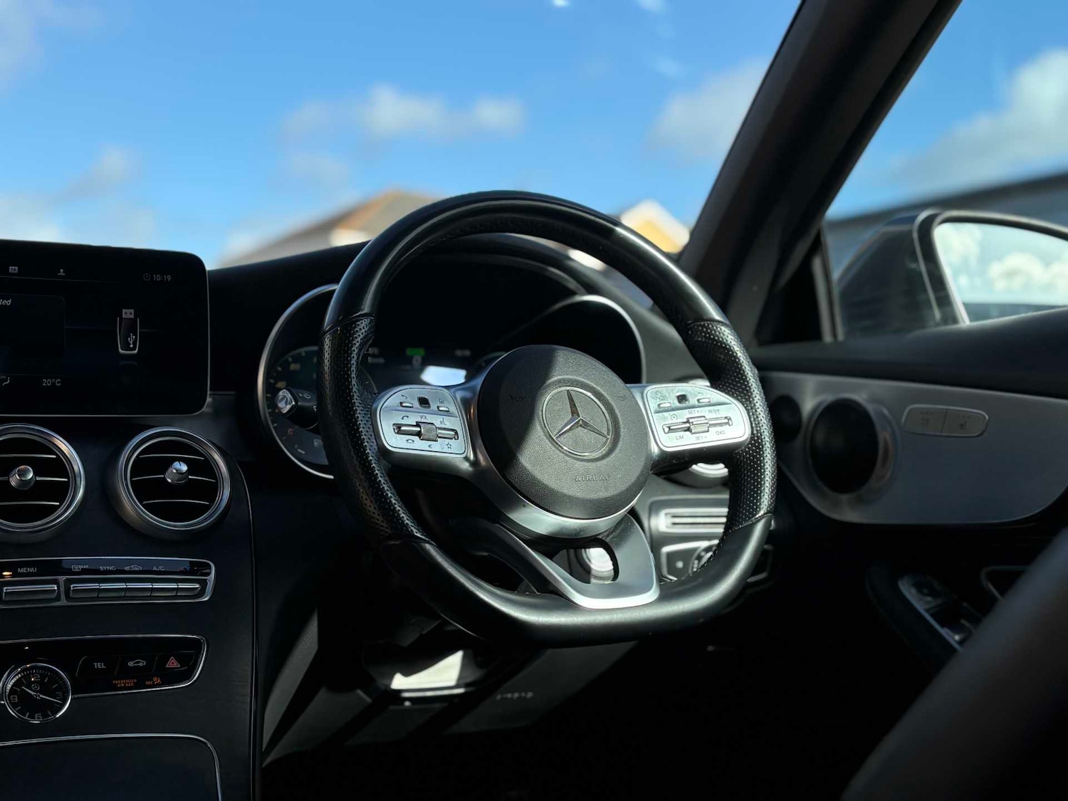 Used Mercedes-Benz C Class 2019 for sale - 77913958: Photo 21