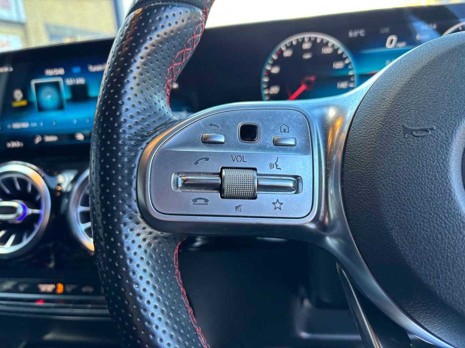 Used Mercedes-Benz GLA 2021 for sale - 78037547: Photo 15