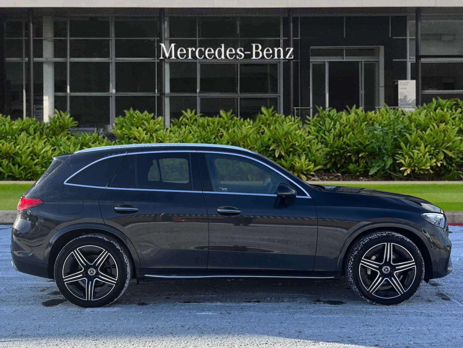 Used Mercedes-Benz GLC 2024 for sale - 77270188: Photo 2