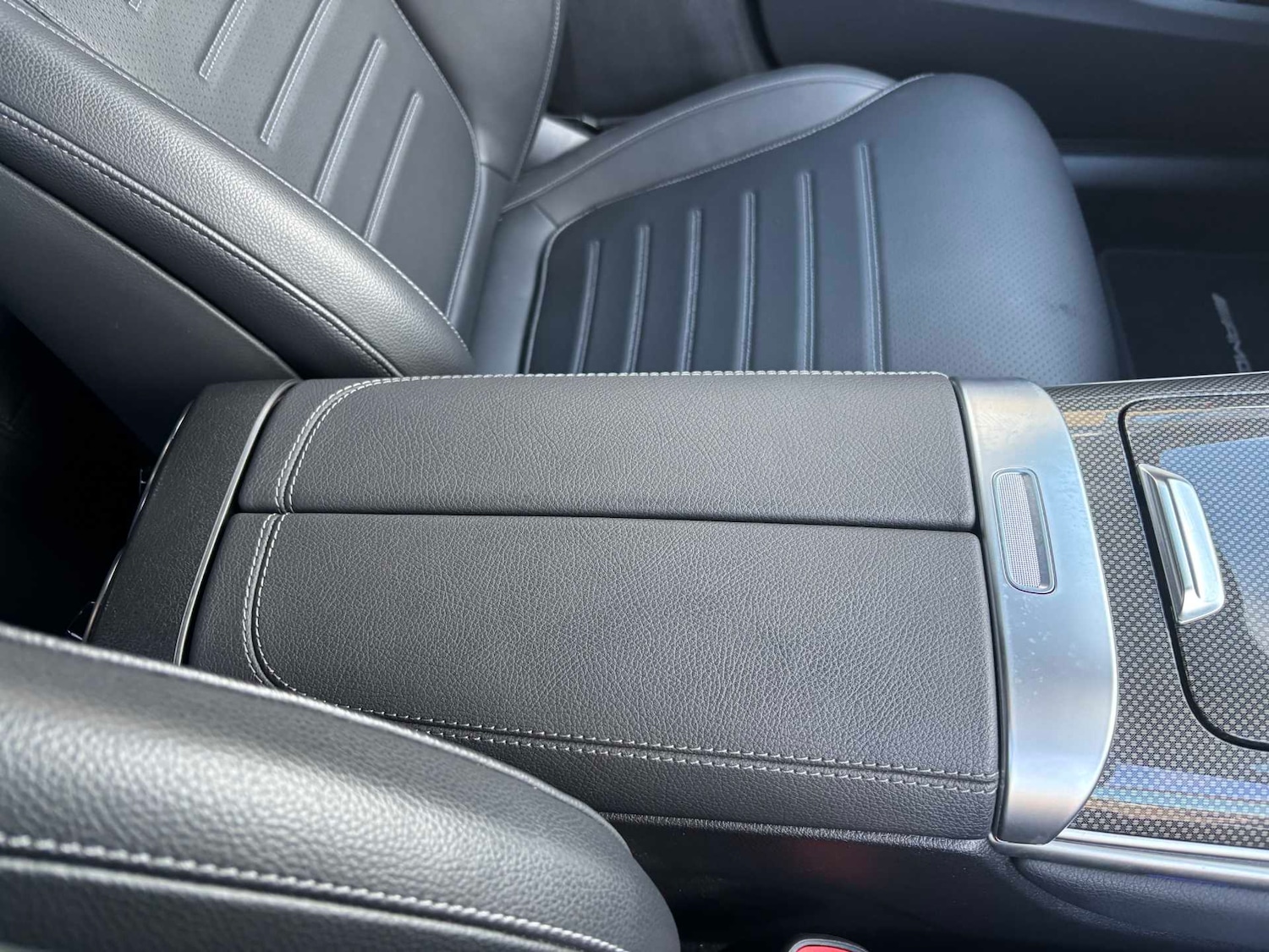 Used Mercedes-Benz GLC 2024 for sale - 77270188: Photo 28