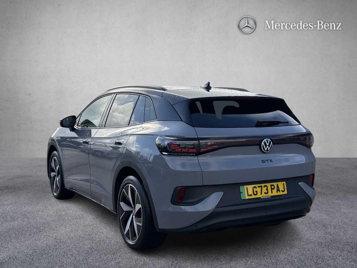 Used Volkswagen ID.4 2023 for sale - 77443432: Photo 2