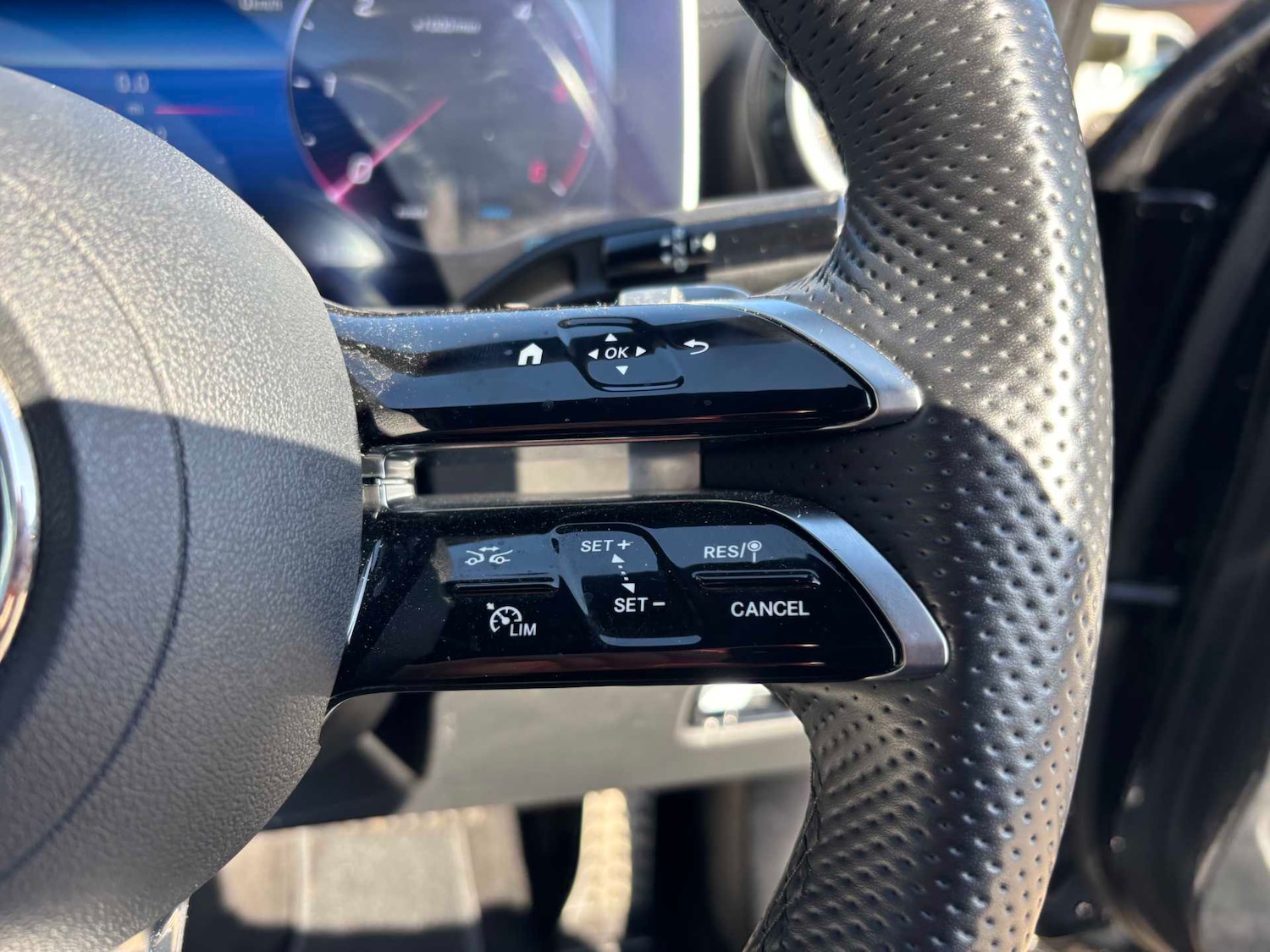 Used Mercedes-Benz C Class 2023 for sale - 77648870: Photo 16