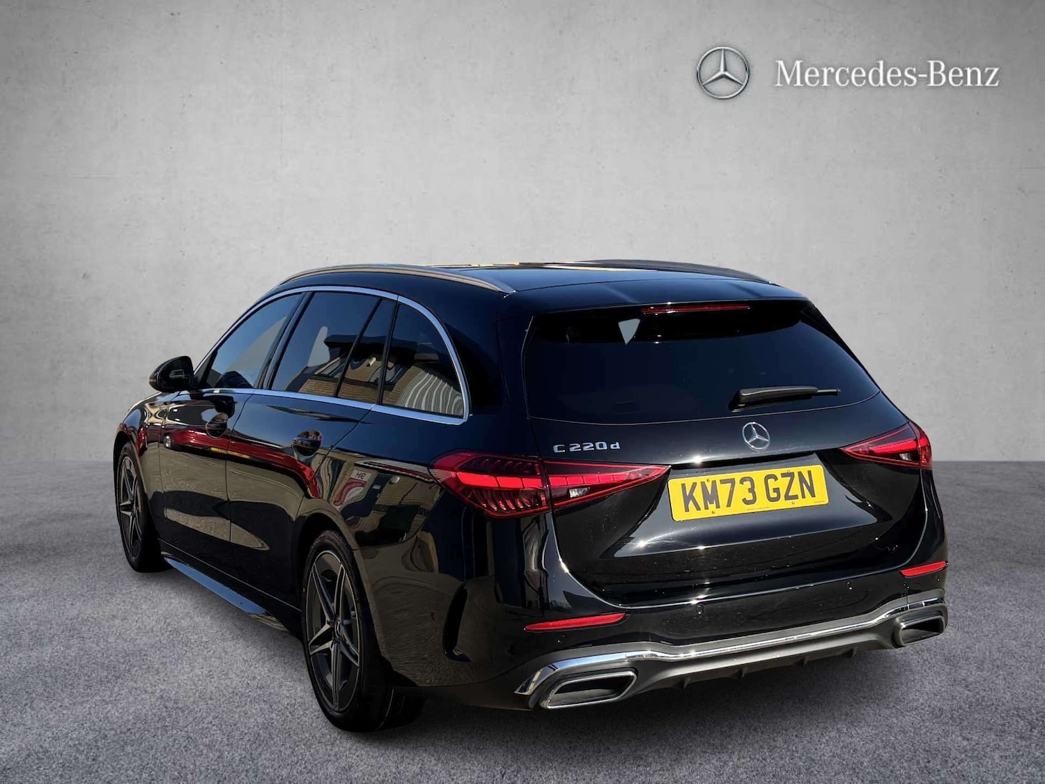 Used Mercedes-Benz C Class 2023 for sale - 77648870: Photo 2