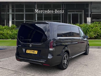 Used Mercedes-Benz V-Class 2025 for sale - 75968114: Photo