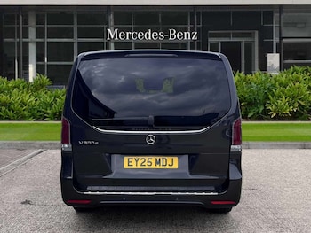 Used Mercedes-Benz V-Class 2025 for sale - 75968114: Photo