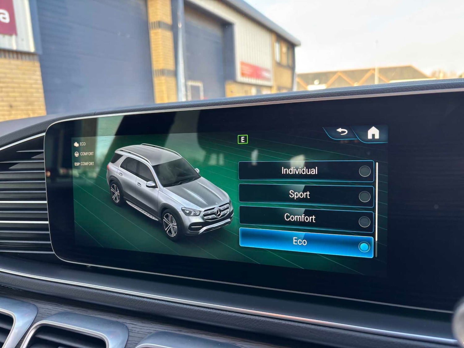 Used Mercedes-Benz GLE 2022 for sale - 76889841: Photo 33