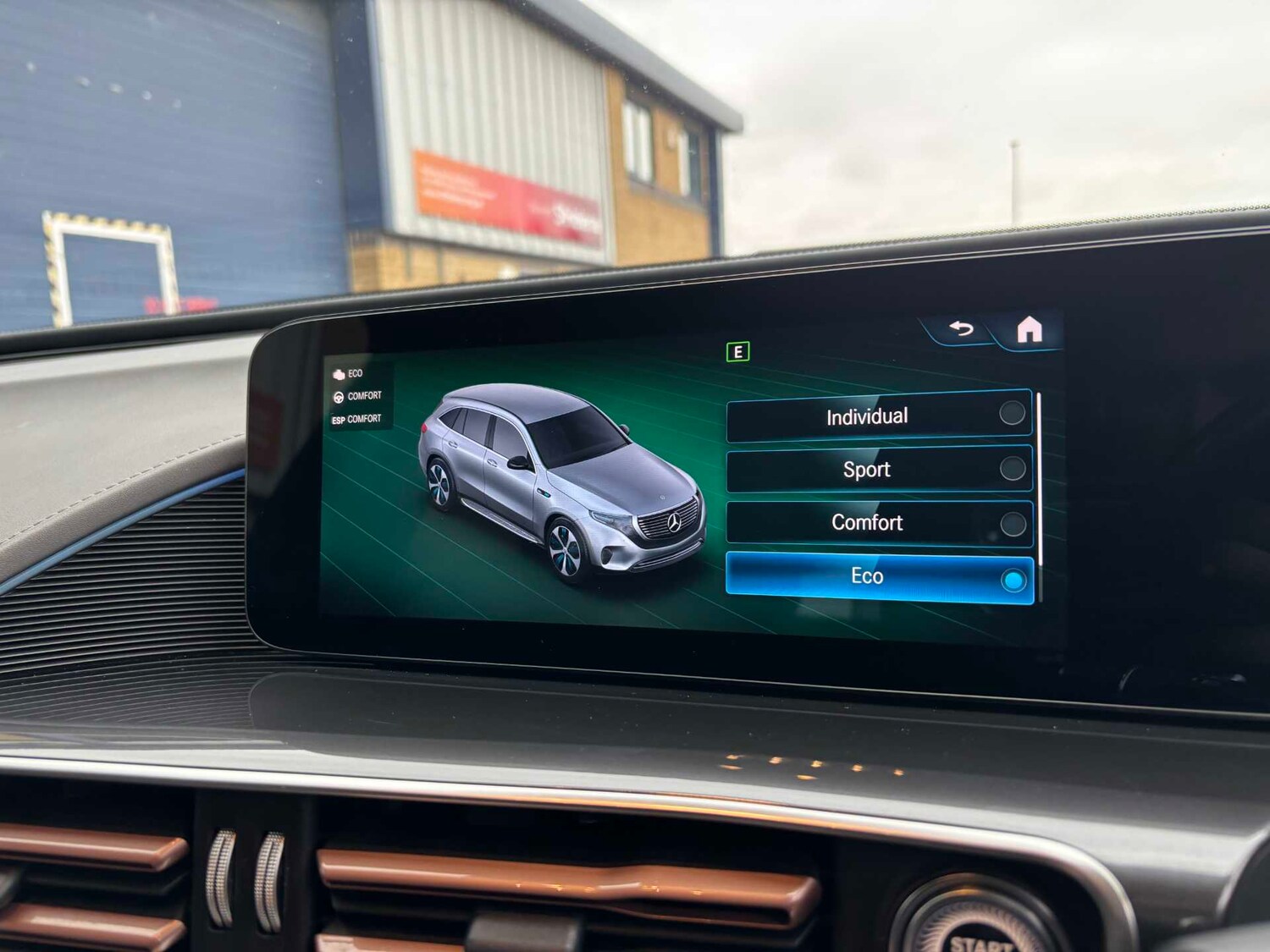 Used Mercedes-Benz EQC 2021 for sale - 78209116: Photo 32