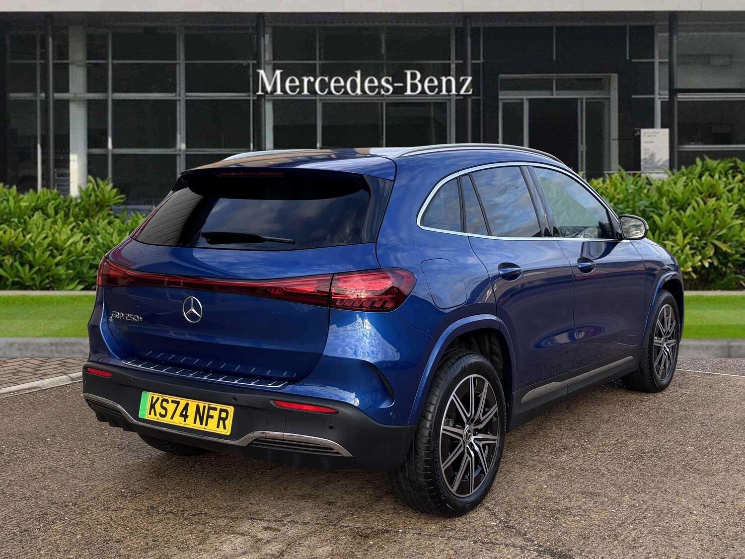 Used Mercedes-Benz EQA 2024 for sale - 76310832: Photo 3