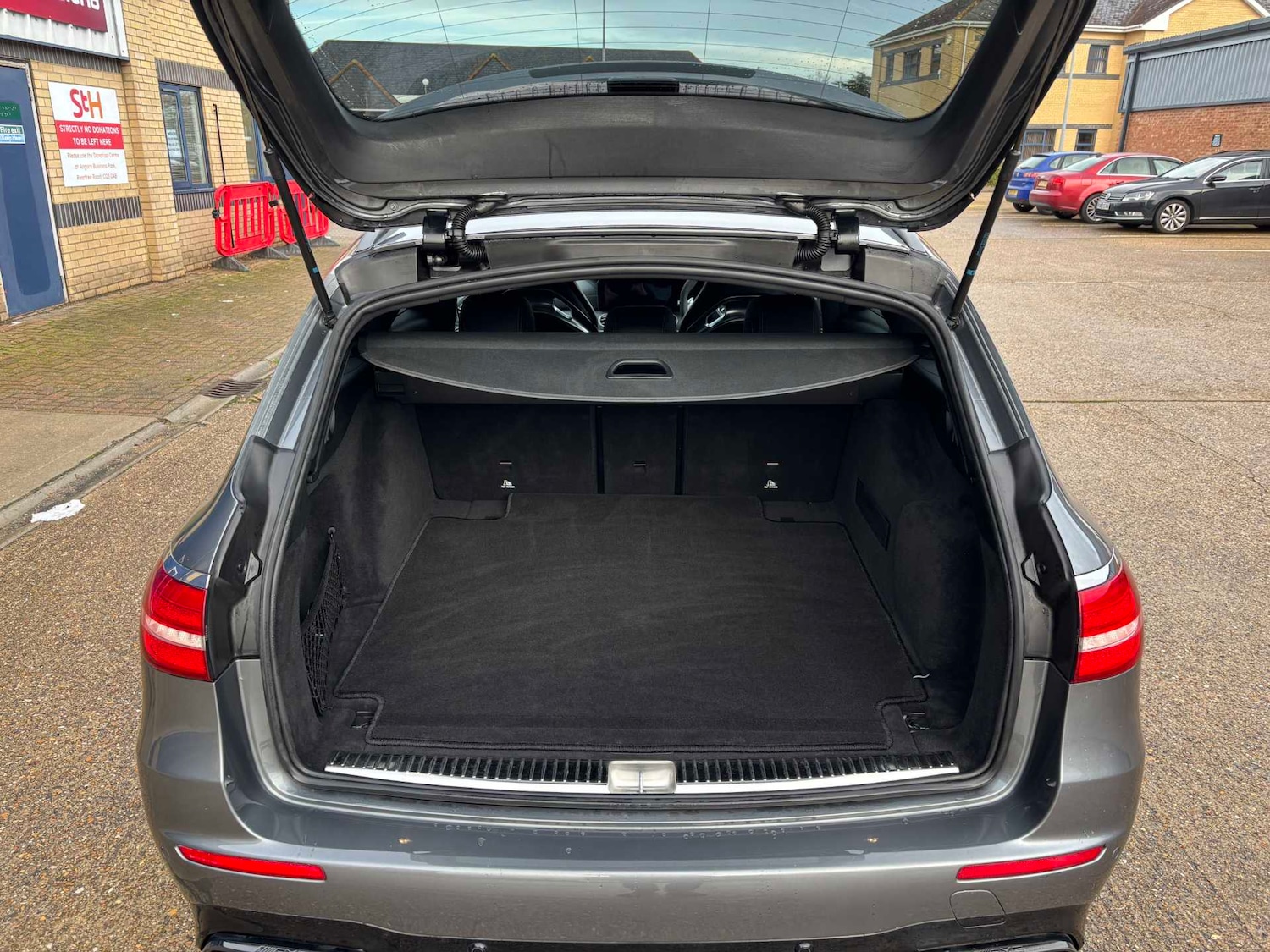 Used Mercedes-Benz E Class 2020 for sale - 76967879: Photo 16