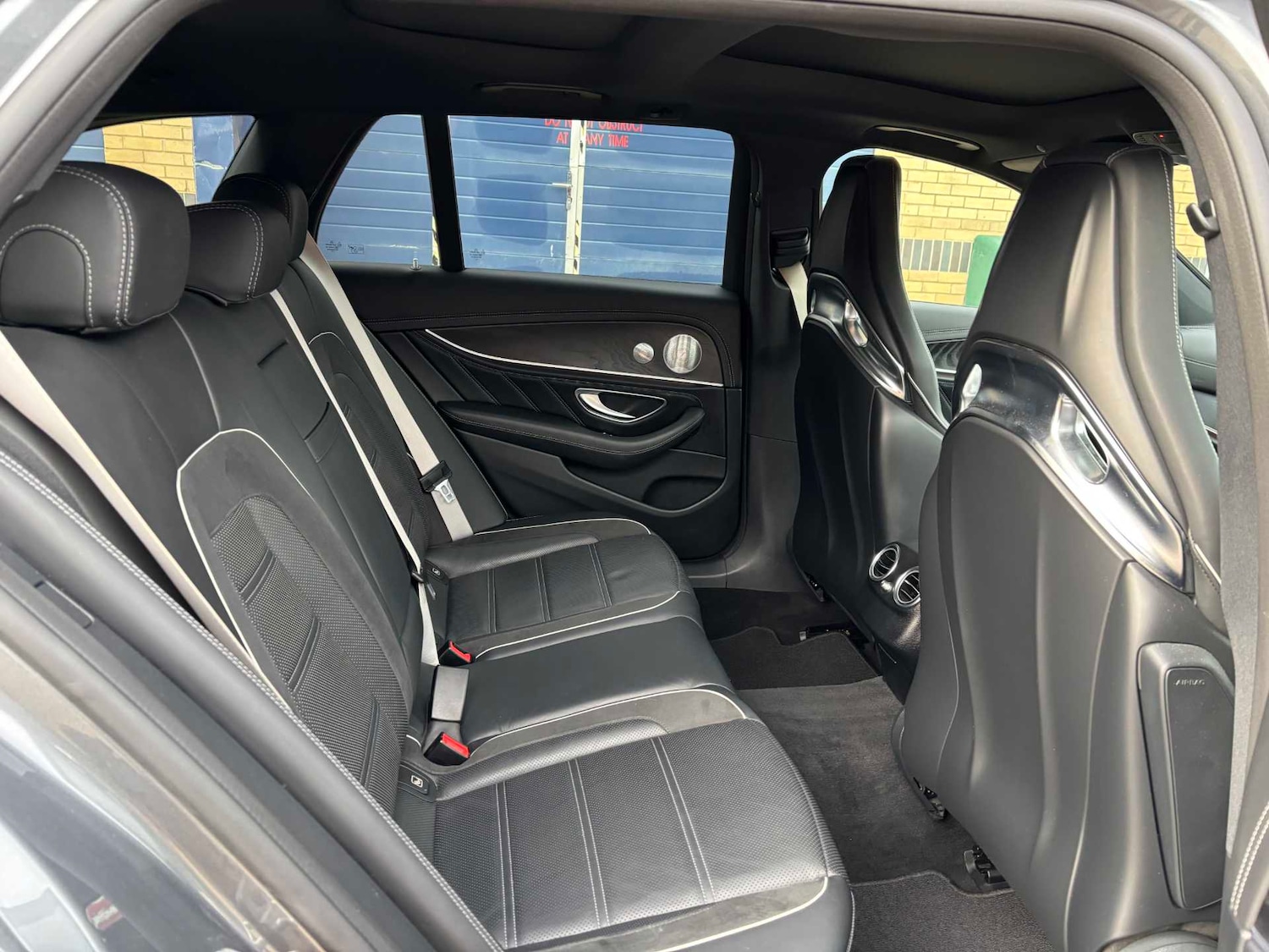 Used Mercedes-Benz E Class 2020 for sale - 76967879: Photo 35