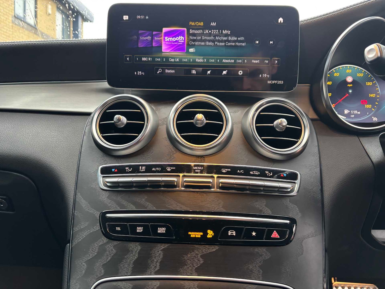 Used Mercedes-Benz GLC 2022 for sale - 77123414: Photo 29