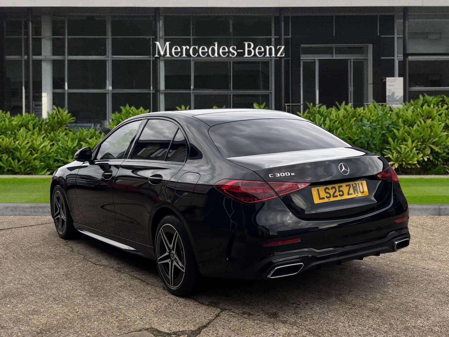 Used Mercedes-Benz C Class 2025 for sale - 76938199: Photo 5