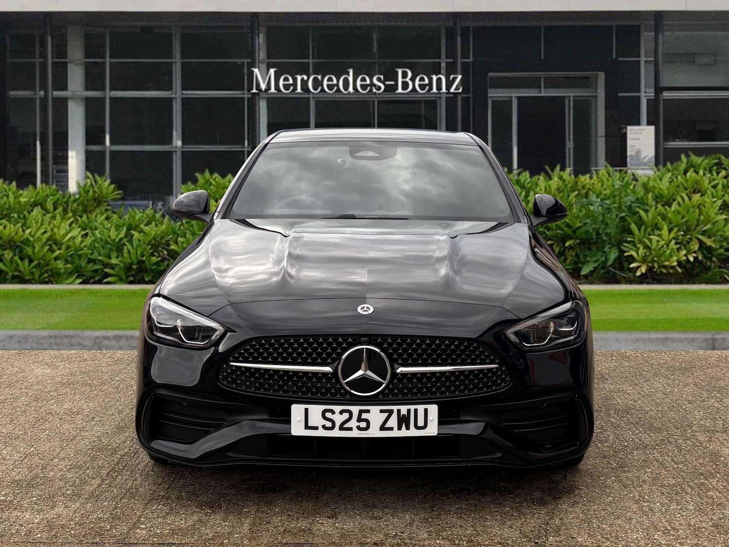 Used Mercedes-Benz C Class 2025 for sale - 76938199: Photo 8