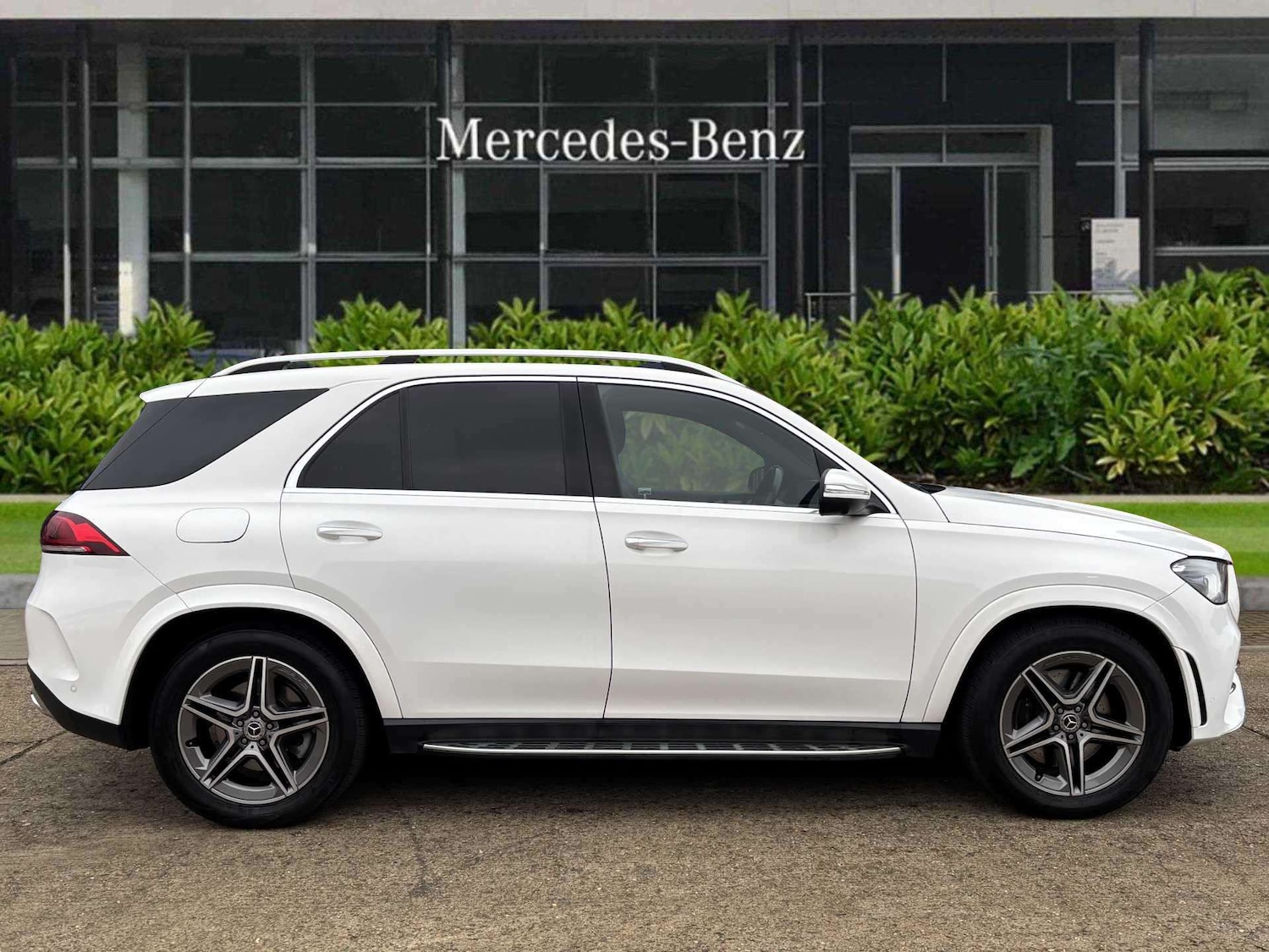 Used Mercedes-Benz GLE 2020 for sale - 76929032: Photo 2