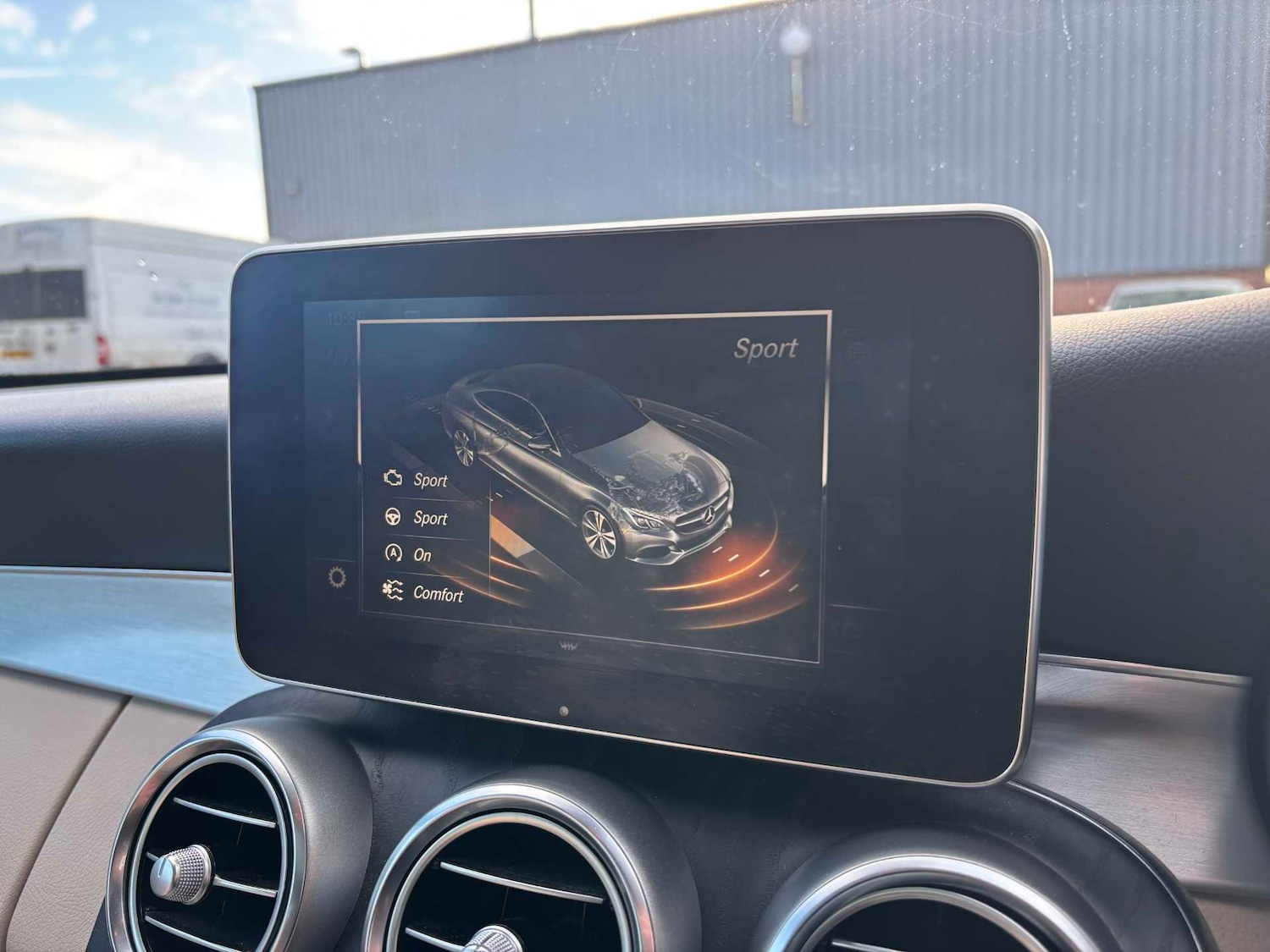 Used Mercedes-Benz C Class 2017 for sale - 76774285: Photo 34