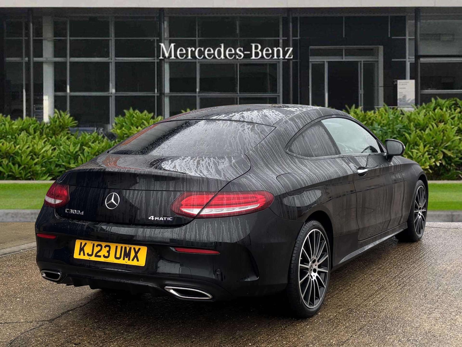 Used Mercedes-Benz C Class 2023 for sale - 77011240: Photo 3