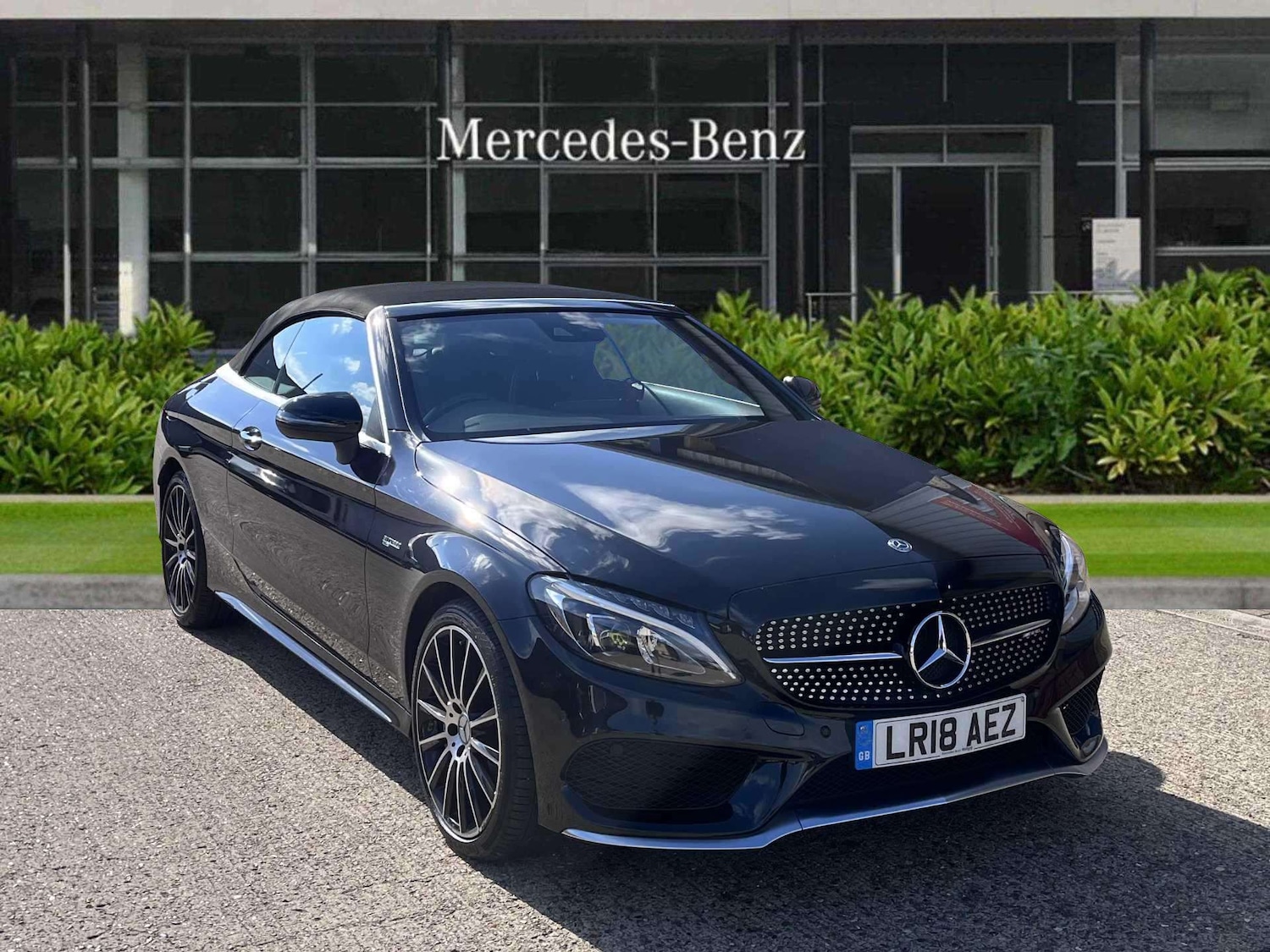 Used Mercedes-Benz C-Class 2018 for sale - 76096567: Photo 1