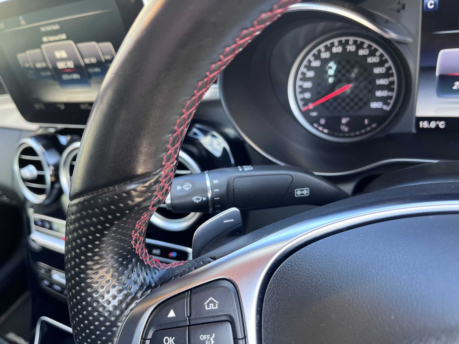 Used Mercedes-Benz C-Class 2018 for sale - 76096567: Photo 25