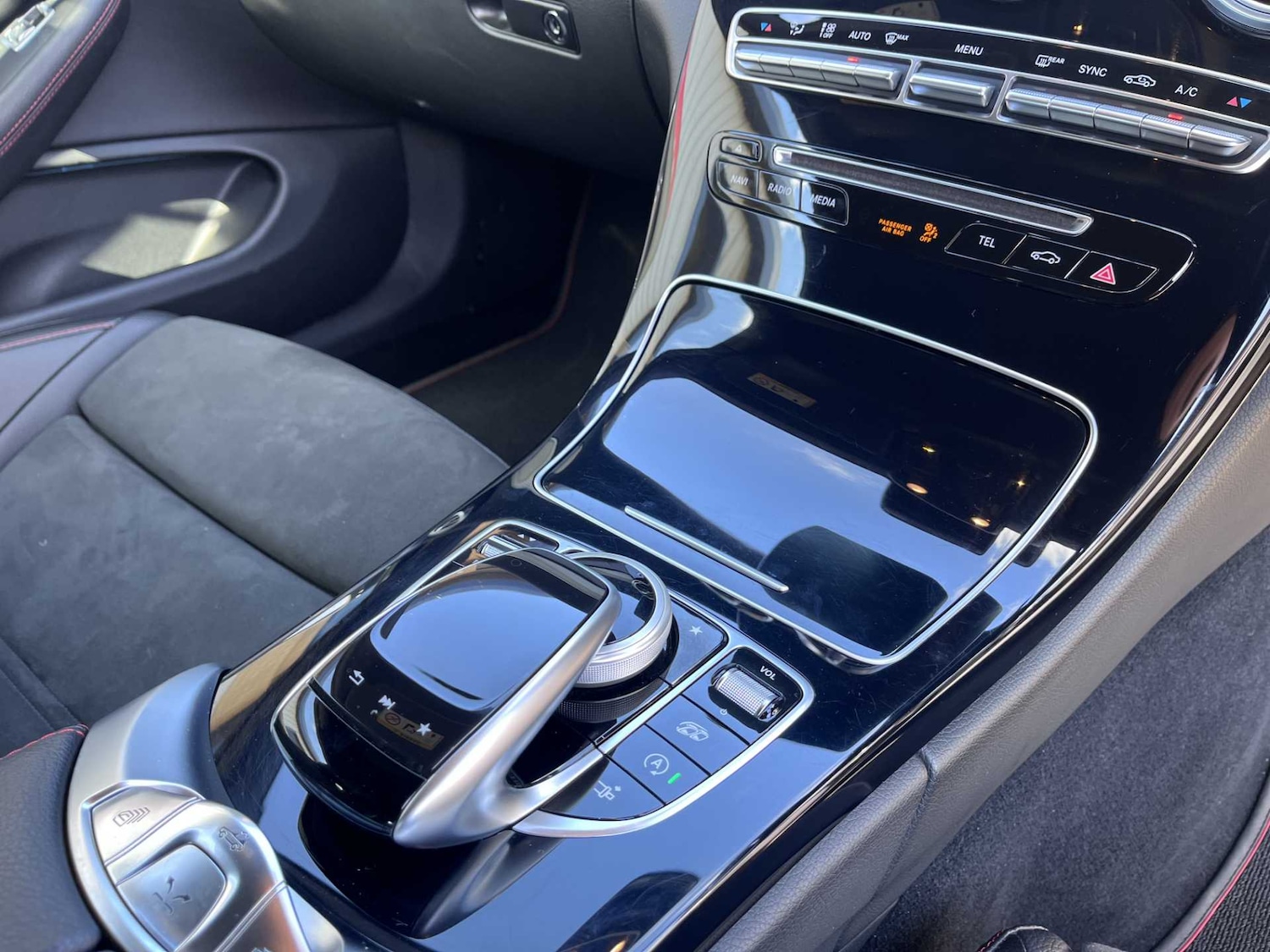 Used Mercedes-Benz C-Class 2018 for sale - 76096567: Photo 27