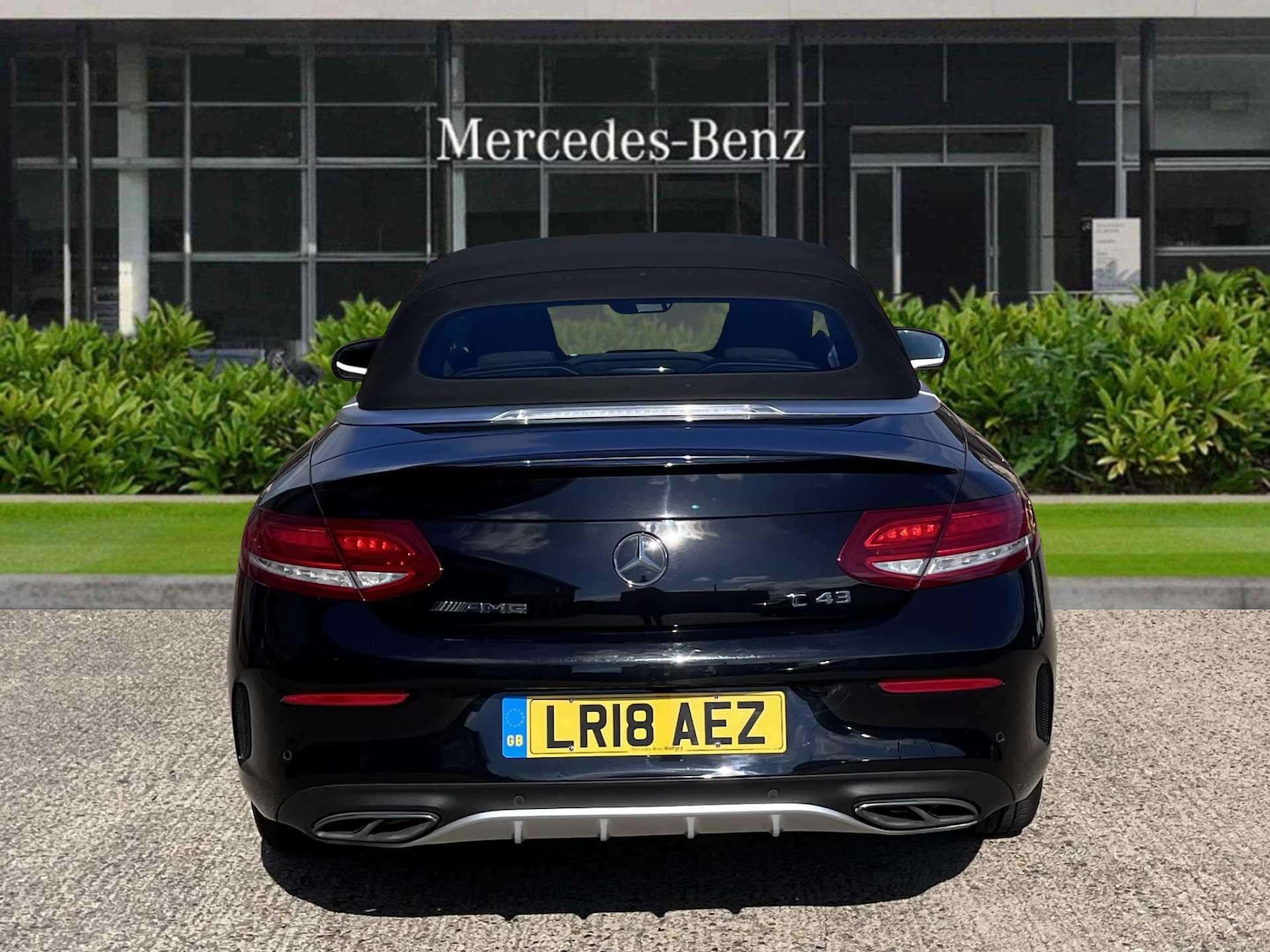 Used Mercedes-Benz C-Class 2018 for sale - 76096567: Photo 4