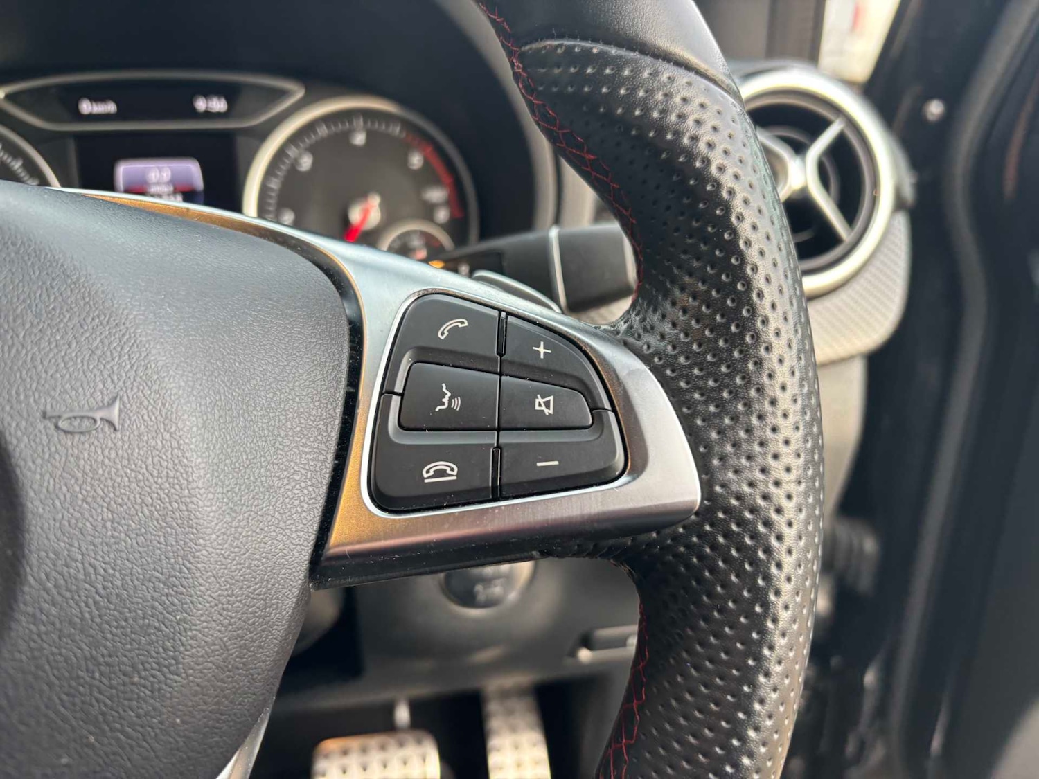 Used Mercedes-Benz B Class 2017 for sale - 76967863: Photo 22