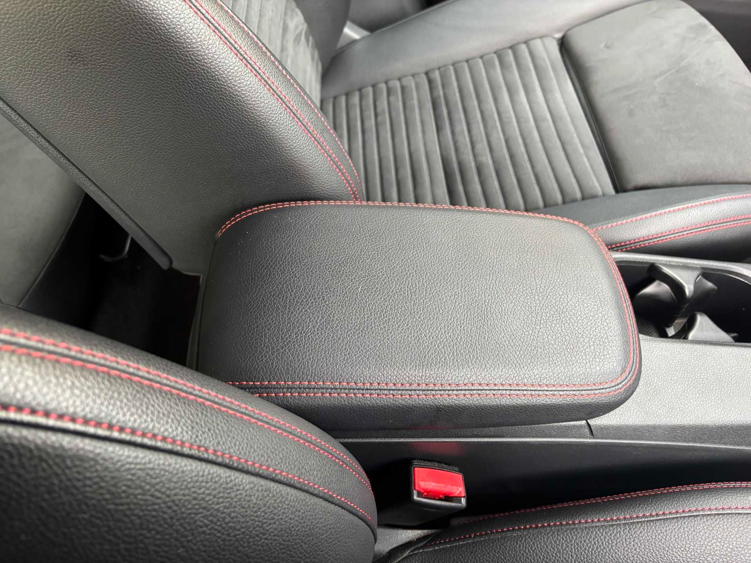 Used Mercedes-Benz B Class 2017 for sale - 76967863: Photo 27