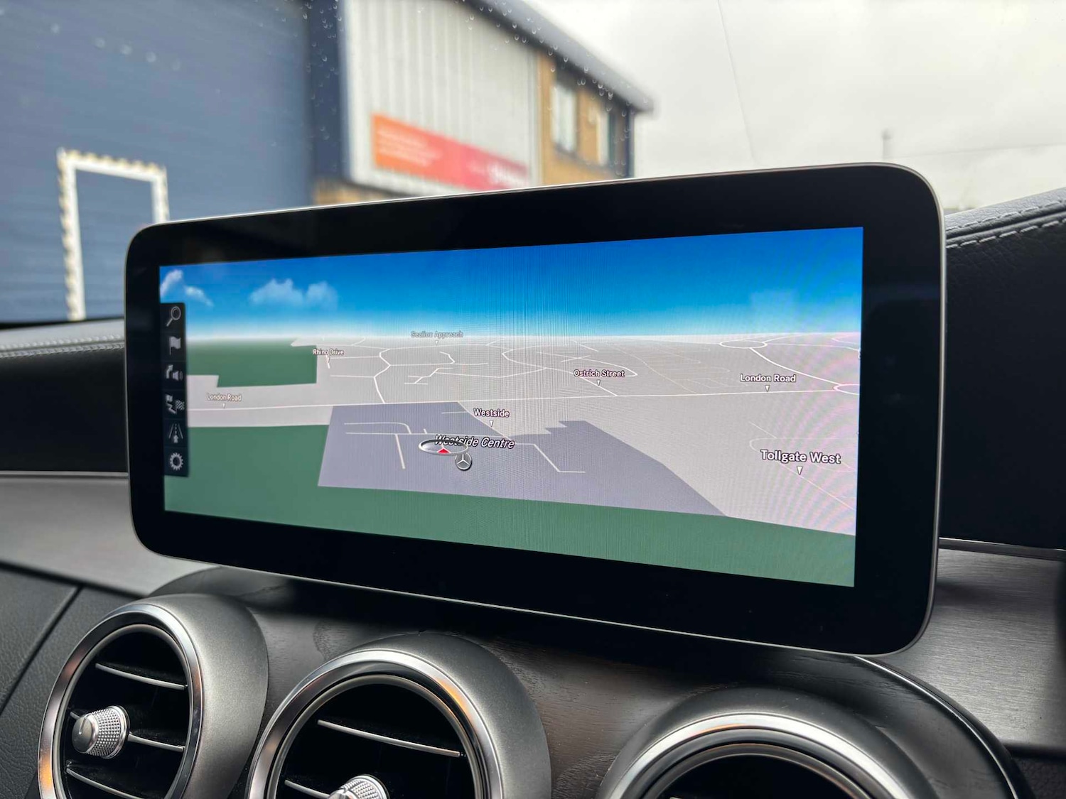 Used Mercedes-Benz C Class 2019 for sale - 77615388: Photo 30