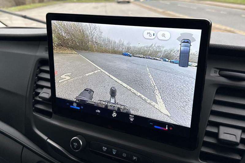 Used Ford Transit 2025 for sale - 77339990: Photo 32