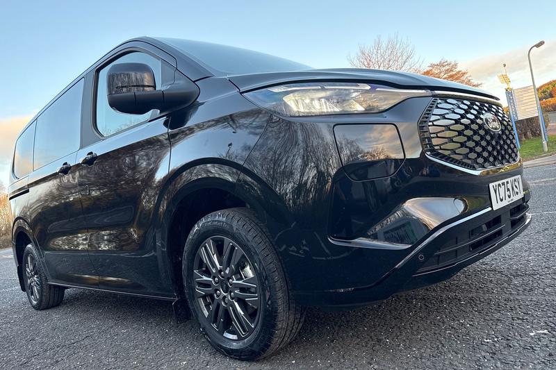 Used Ford Tourneo Custom 2025 for sale - 77093840: Photo 19