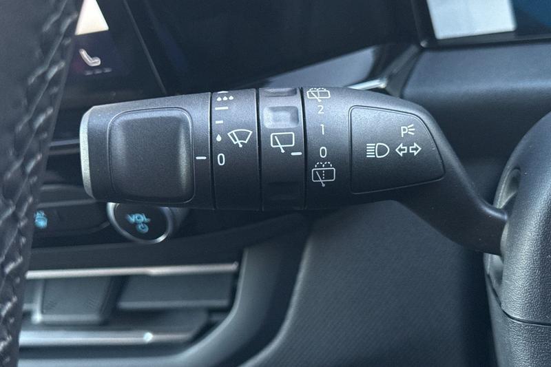 Used Ford Tourneo Custom 2025 for sale - 77093840: Photo 23