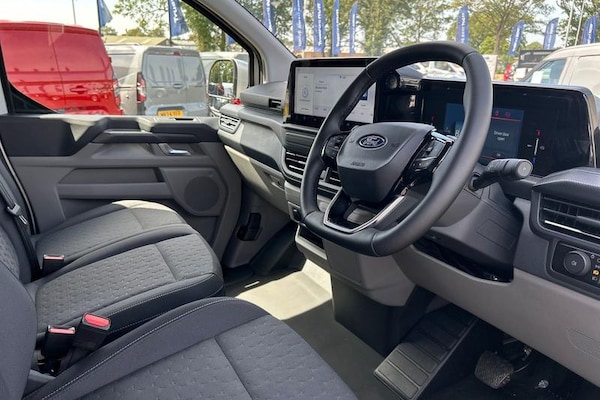 Used Ford E-Transit 2024 for sale - 75188305: Photo 15