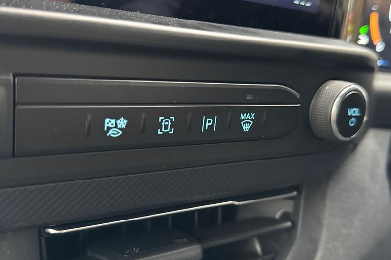 Used Ford Transit Custom 2025 for sale - 77020138: Photo 17