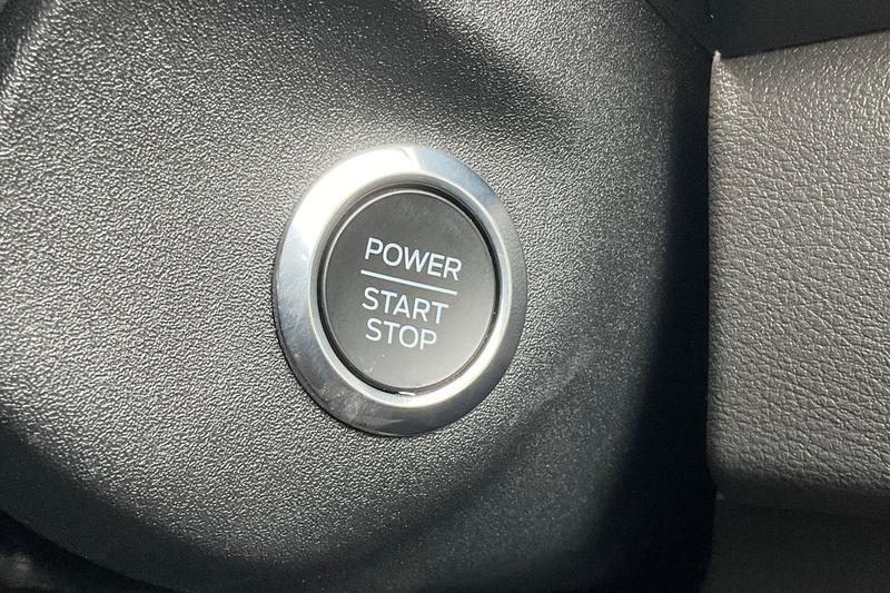 Used Ford E-Transit 2025 for sale - 76209362: Photo 16