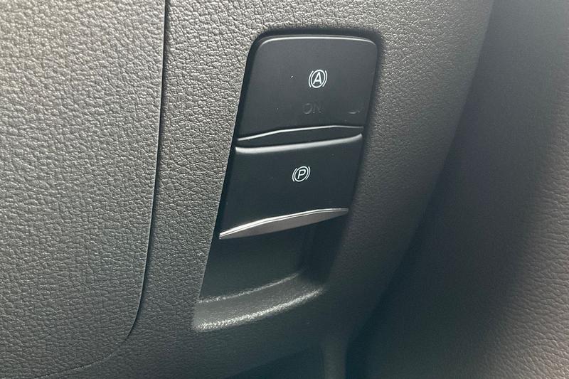 Used Ford E-Transit 2025 for sale - 76209362: Photo 17