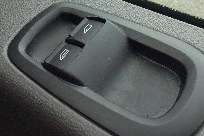 Used Ford E-Transit 2025 for sale - 76209362: Photo 19