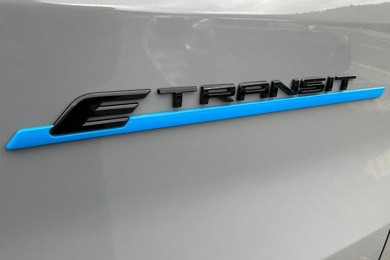 Used Ford E-Transit 2025 for sale - 76209362: Photo 20