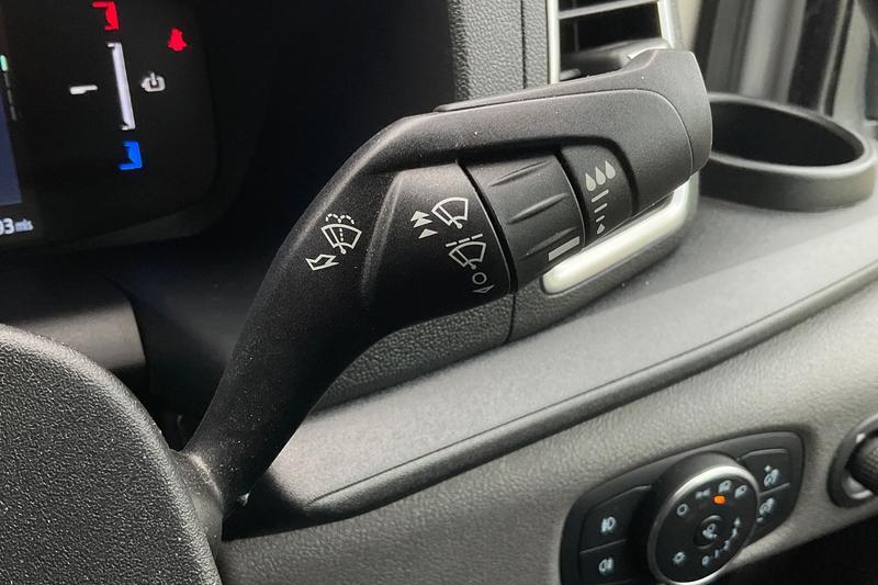 Used Ford E-Transit 2025 for sale - 76209362: Photo 22