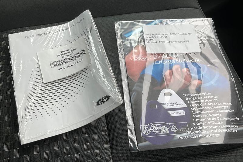 Used Ford E-Transit 2025 for sale - 76209362: Photo 35