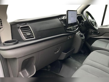 Used Ford E-Transit 2025 for sale - 76209362: Photo