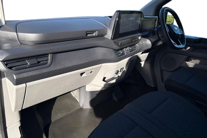 Used Ford Transit Custom 2024 for sale - 77718672: Photo 3