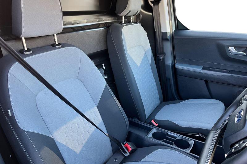 Used Ford E-Transit Courier 2025 for sale - 77367577: Photo 10